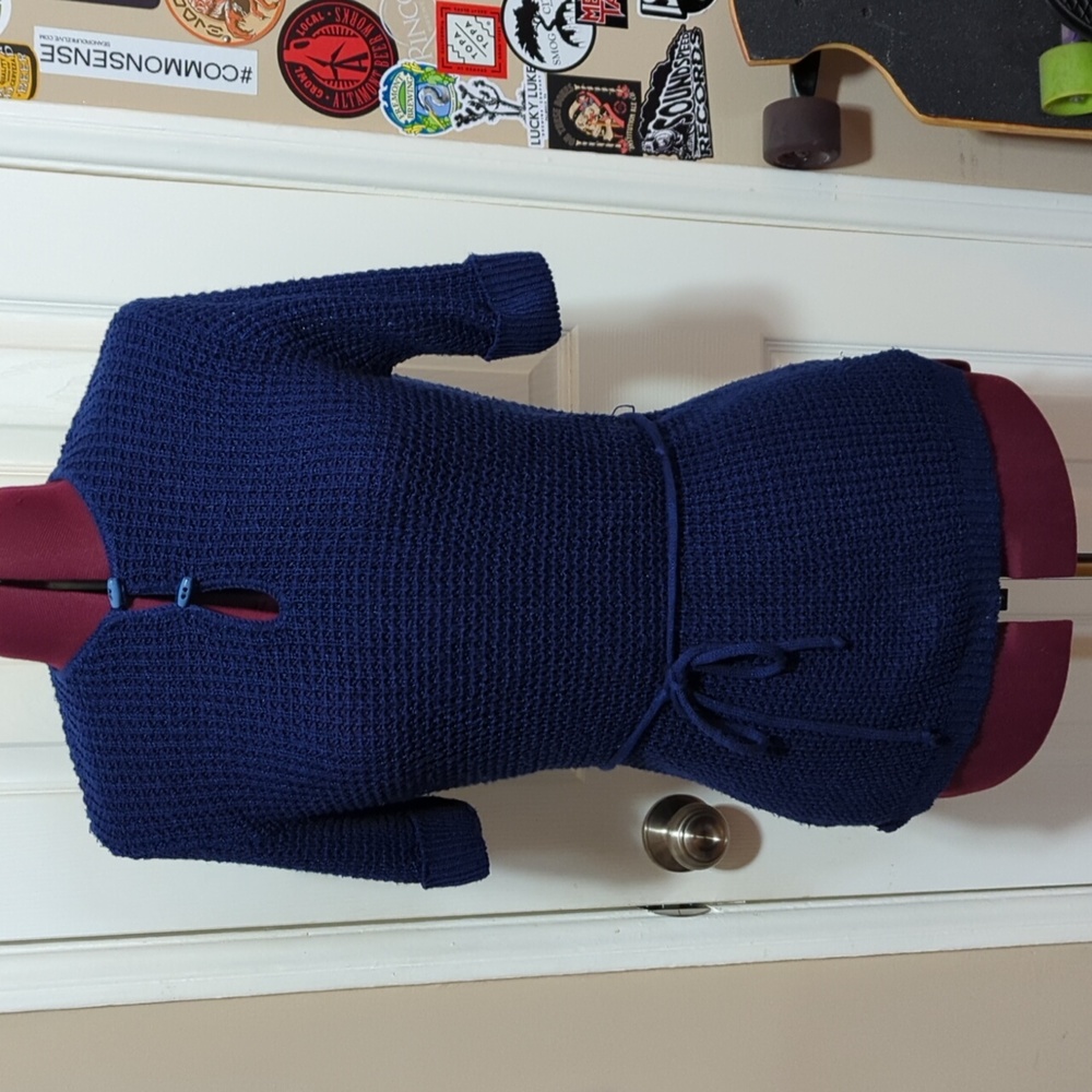 It's Pure Gould vintage tunic style sweater